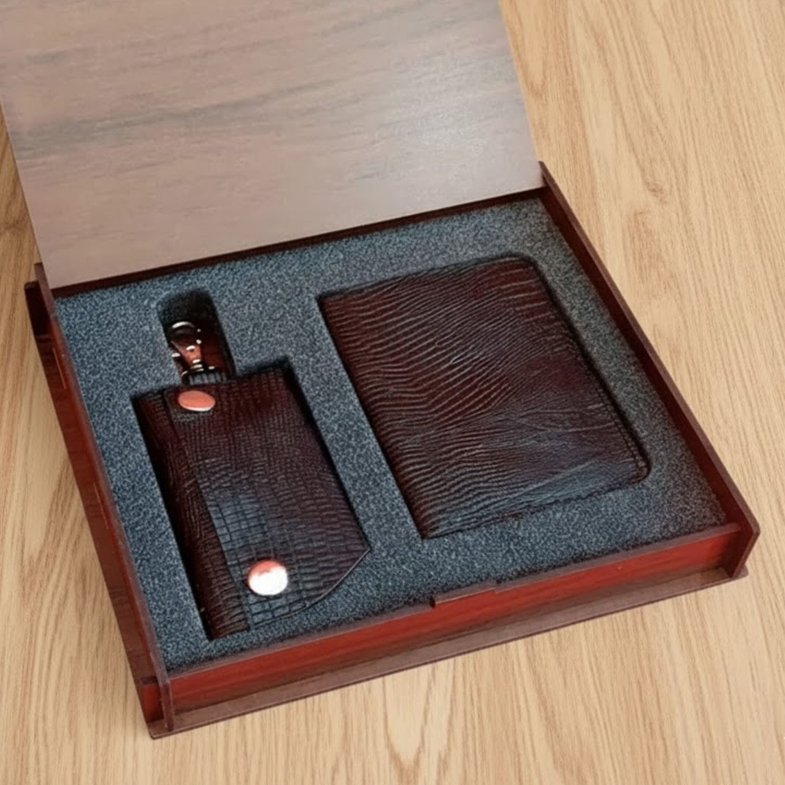 ست هدیه چرم سامه مدل SH04 ست هدیه چرم سامه مدل SH04